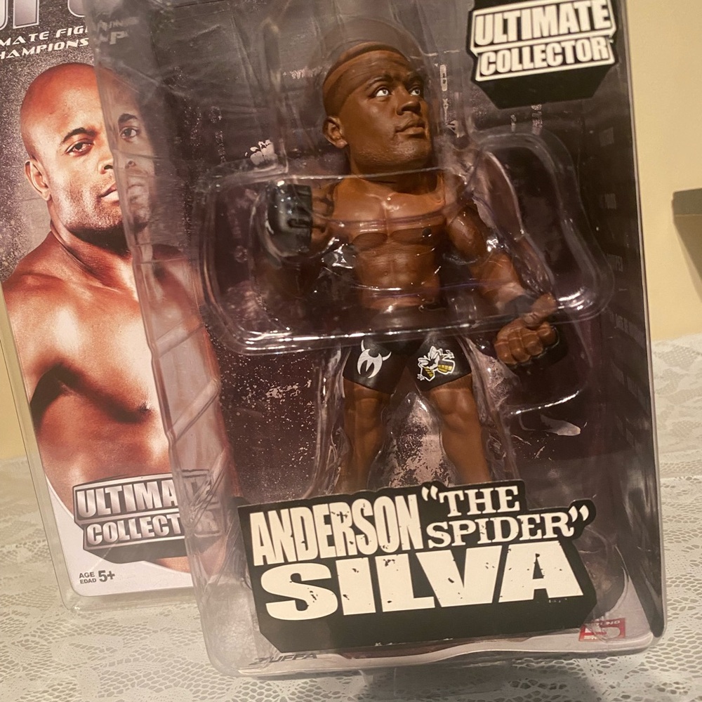 ANDERSON “THE SPIDER ” SILVA - UFC ULTIMATE COLLECTOR